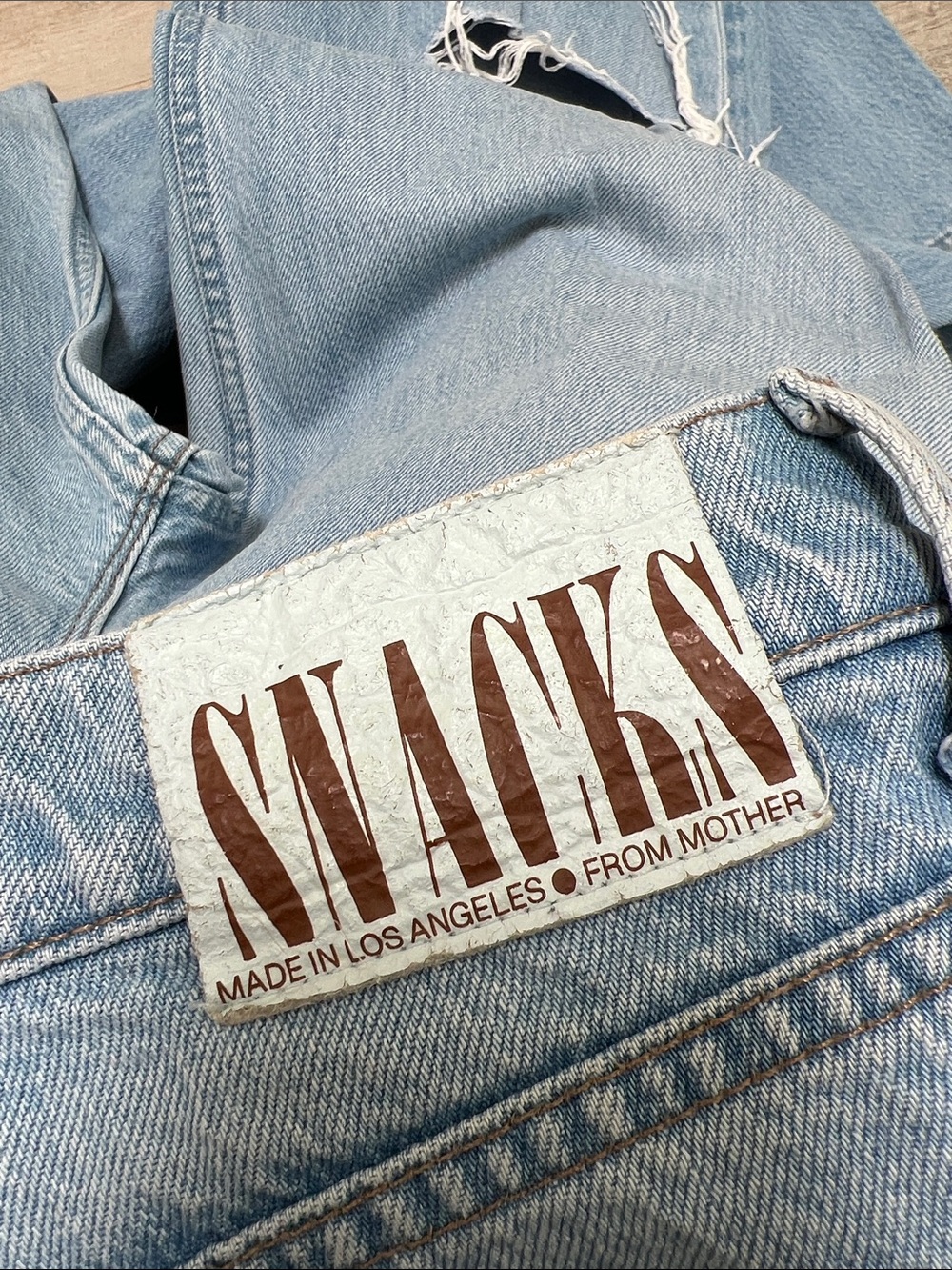 MOTHER Snack Denim - Picture 10 of 14